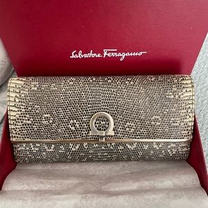 Salvatore Ferragamo authentic cream/gray wallet